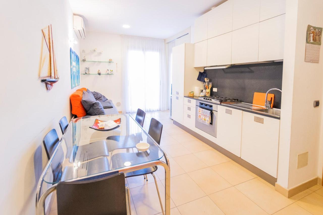 113 - Casa Le Terrazze In Centro 100 Metri Mare Spiaggia, Box Auto Gratis Sestri Levante Esterno foto